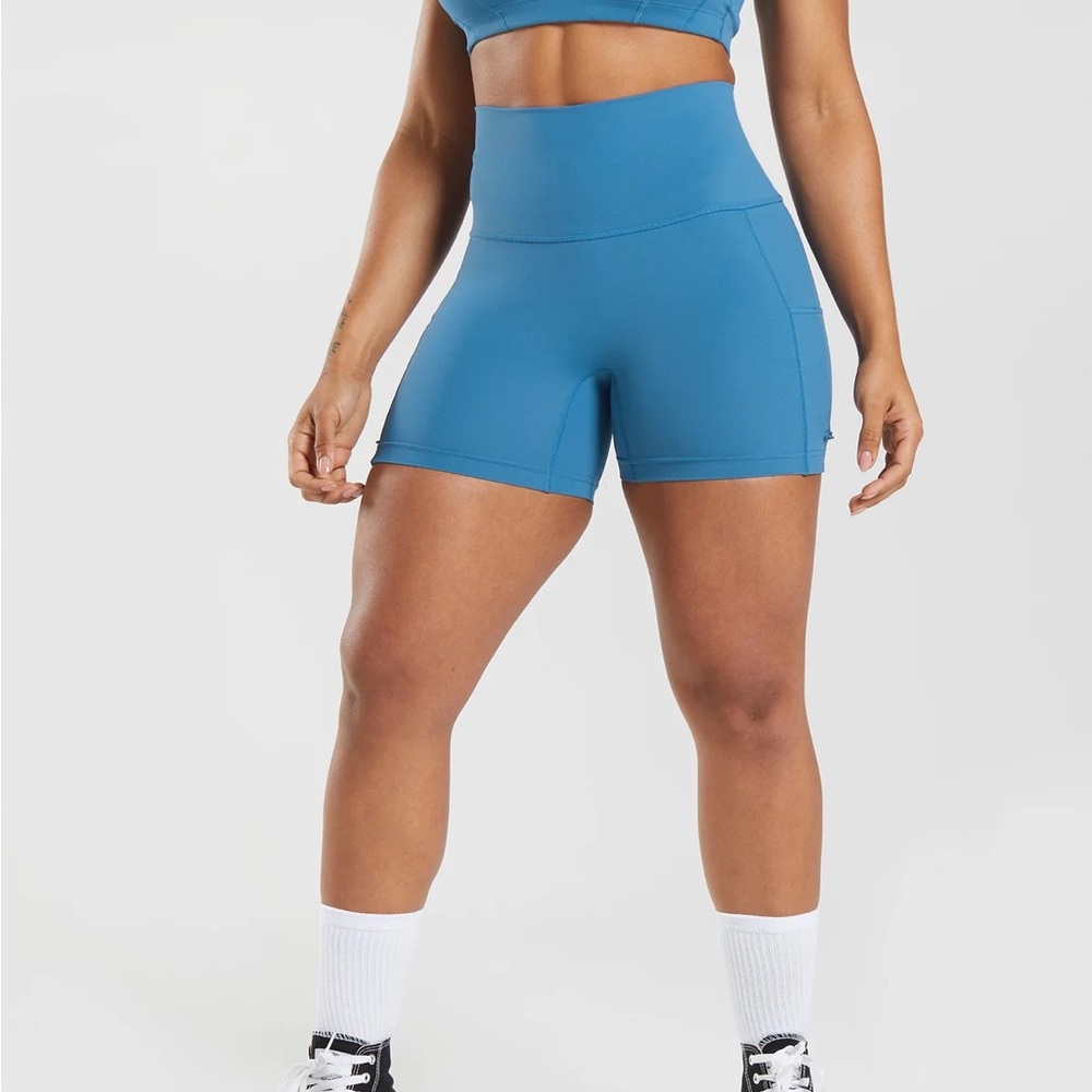 Gymshark Legacy Ruched Tight Shorts (XS)